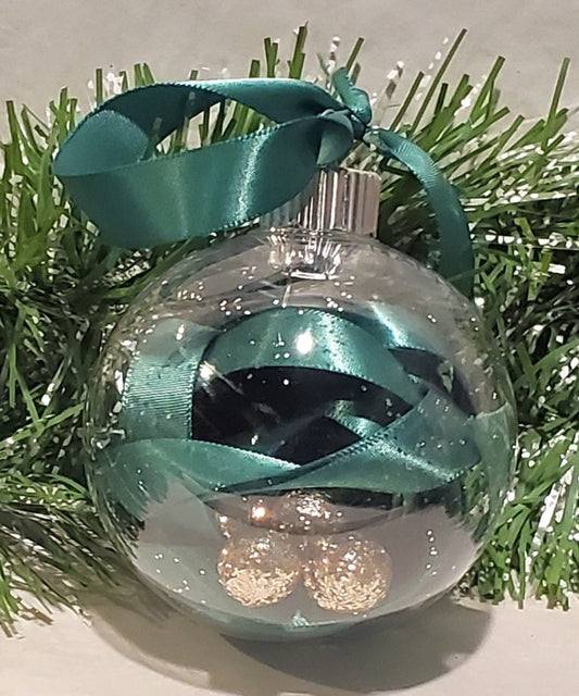 Green/Gold Ornament